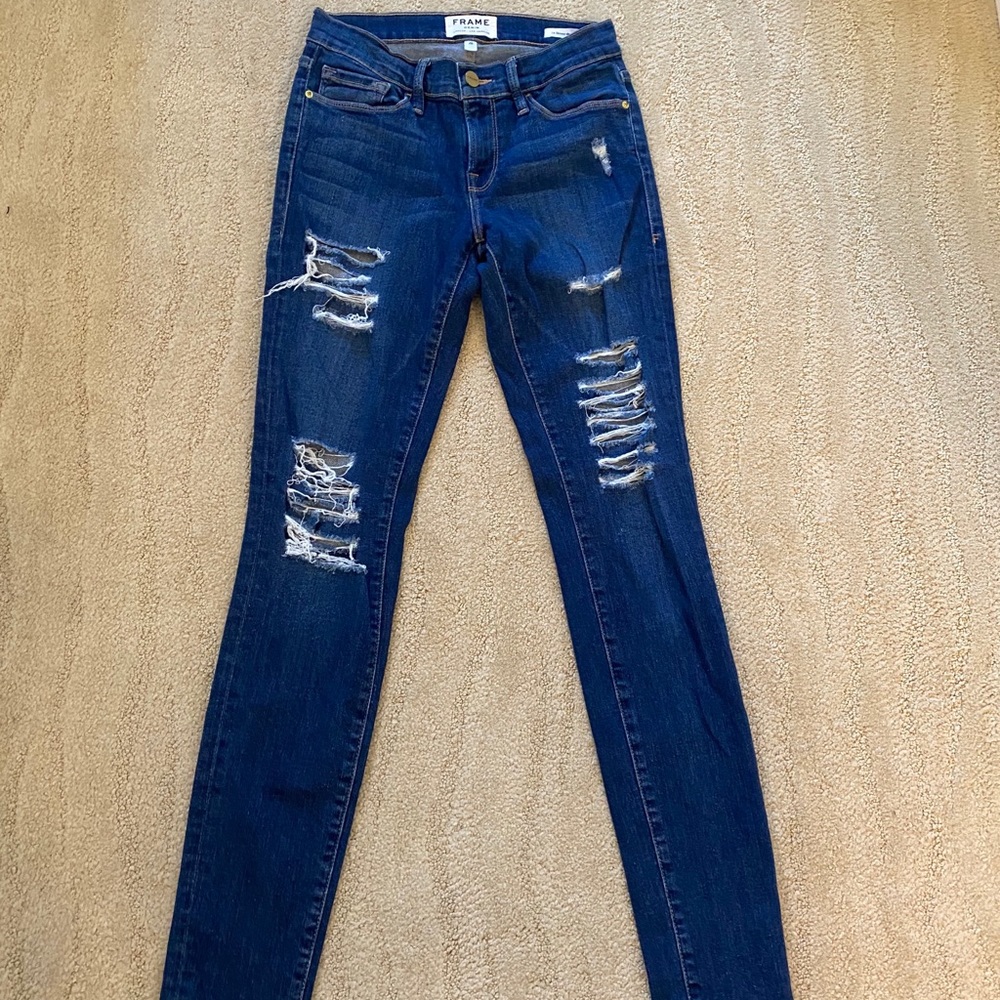 Frame “Le Skinny Du Jeanne” Jeans